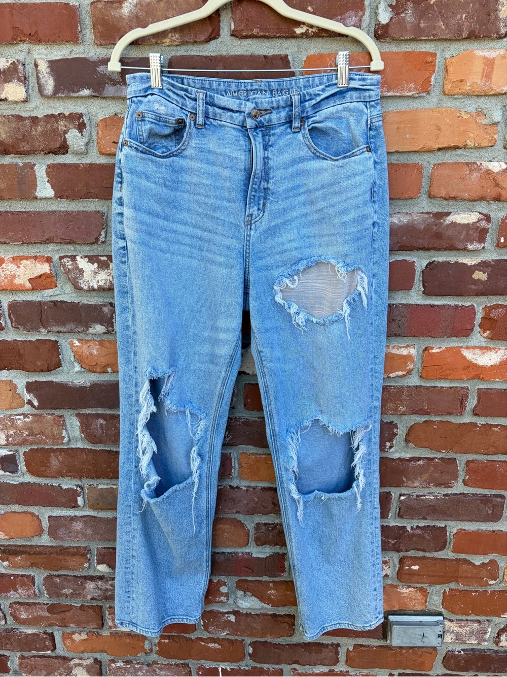 EUC American Eagle Curvy 90s Straight Jeans